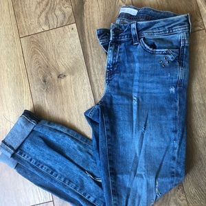 Zara Basic Distressed Jeans | Size 02